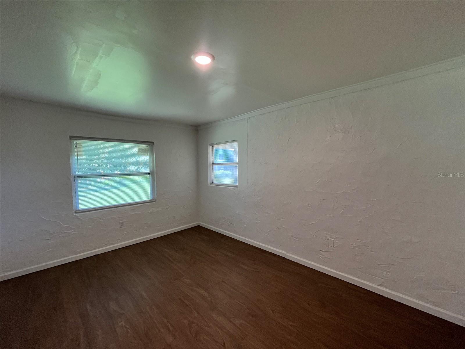 Image 11 of 11 For 1345 Winnifred Street