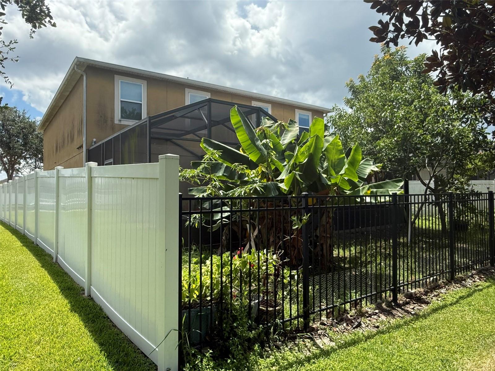 Image 6 of 8 For 2900 Moonstone Bend