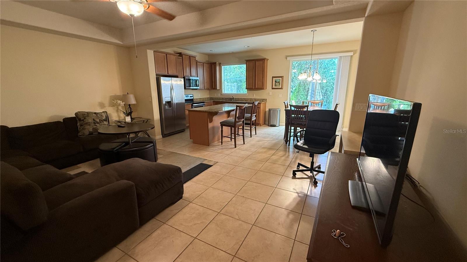 Image 7 of 19 For 9339 Cherry Palm Lane