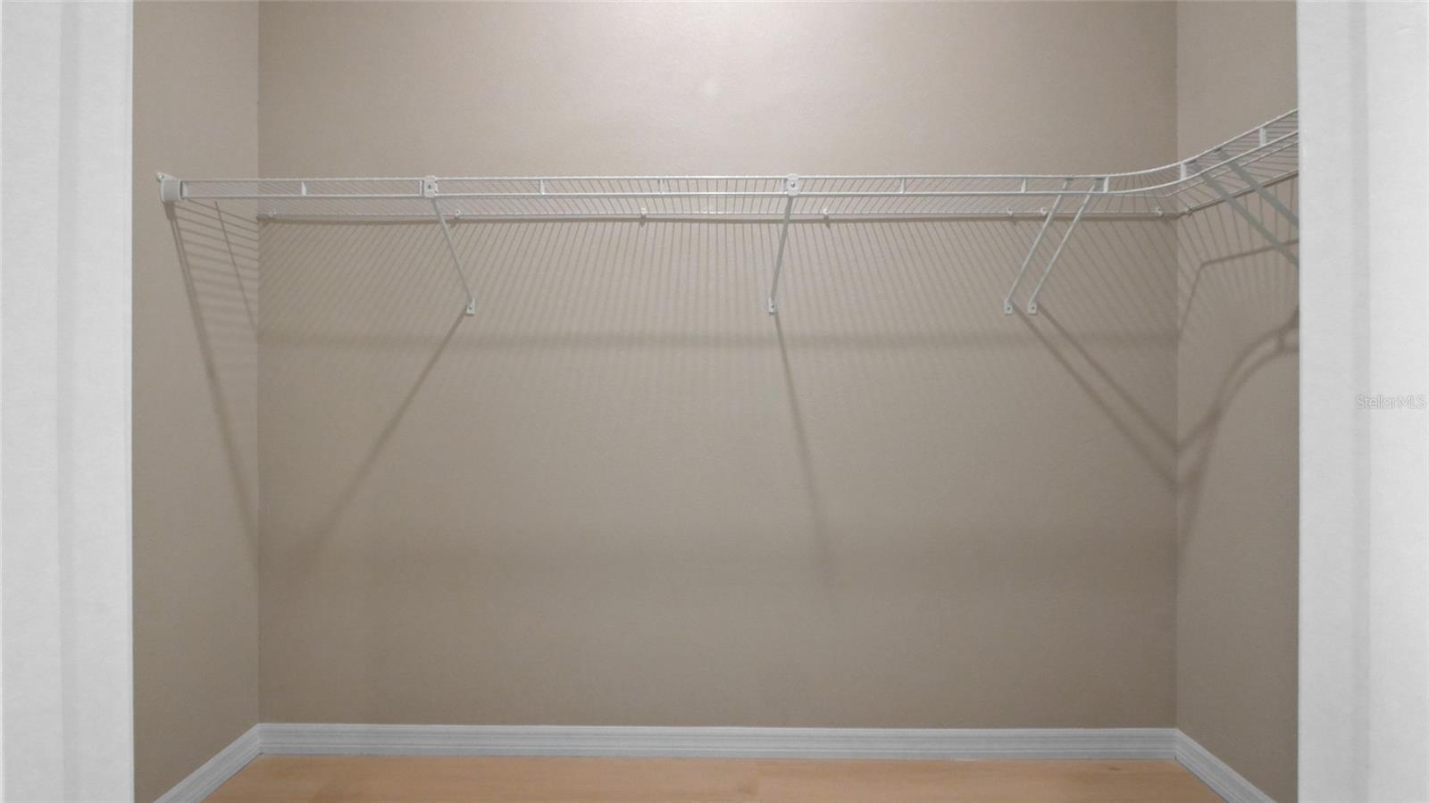 Image 18 of 42 For 13647 Begonia Circle