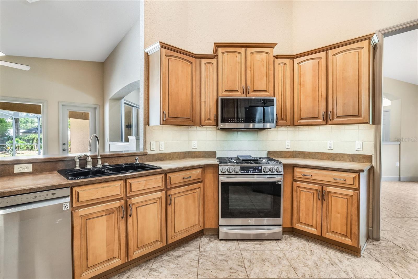 Image 17 of 50 For 5022 44th Circle