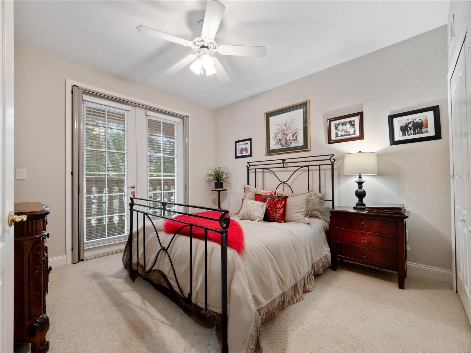 Image 20 of 43 For 910 Lotus Vista Drive 201