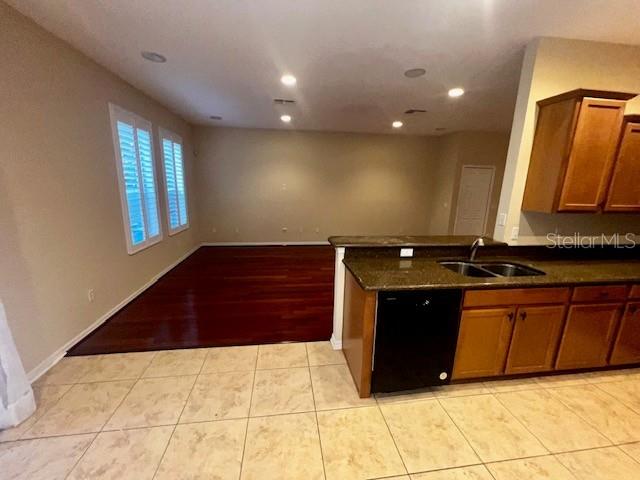 Image 21 of 72 For 8547 Bertram Lane