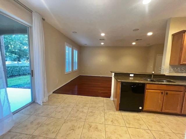 Image 23 of 72 For 8547 Bertram Lane