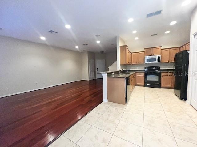 Image 60 of 72 For 8547 Bertram Lane