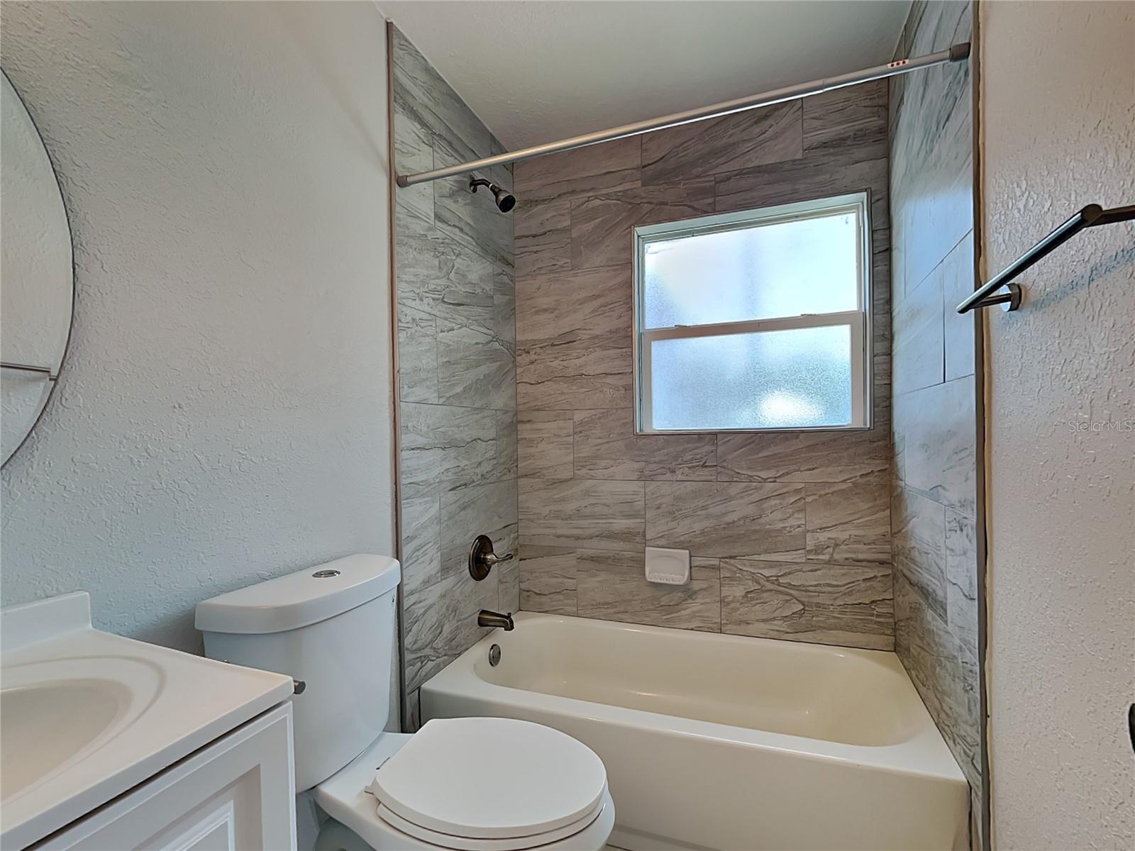 Image 13 of 14 For 875 21st Avenue S