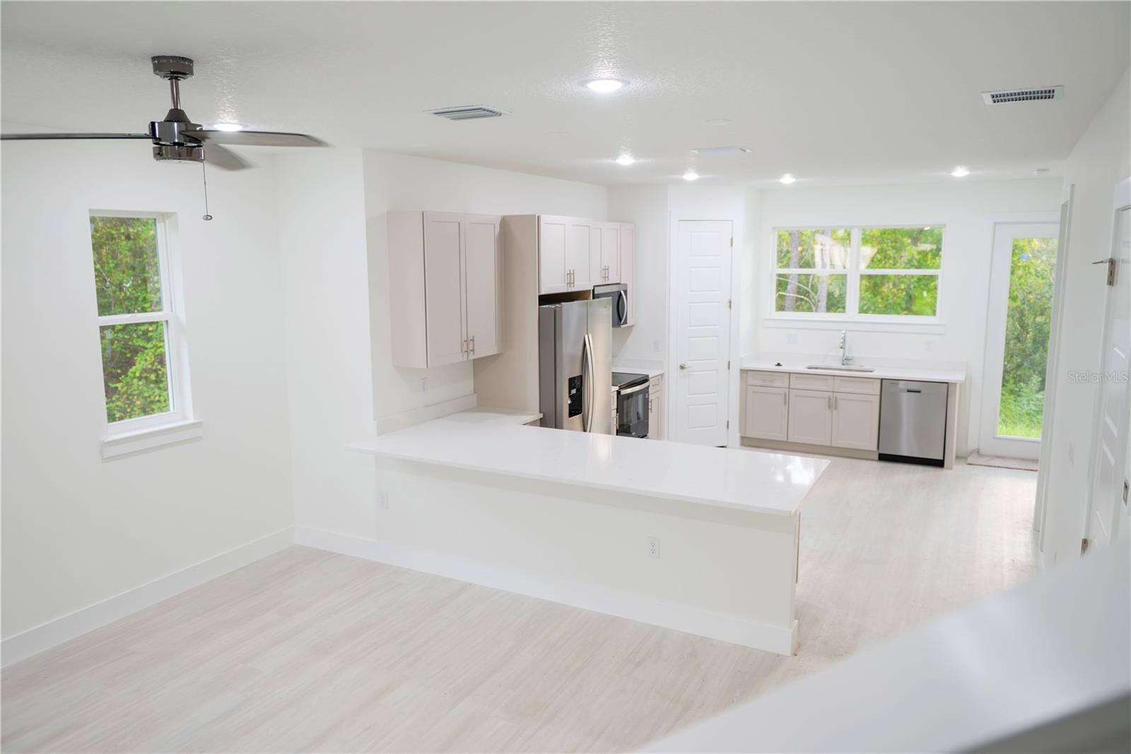Image 11 of 33 For 6756 Midland Drive