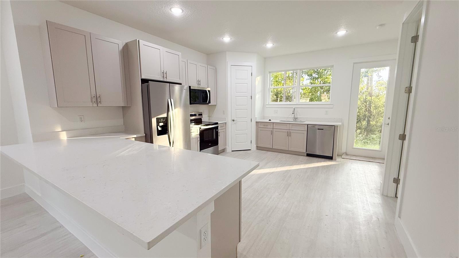 Image 13 of 33 For 6756 Midland Drive