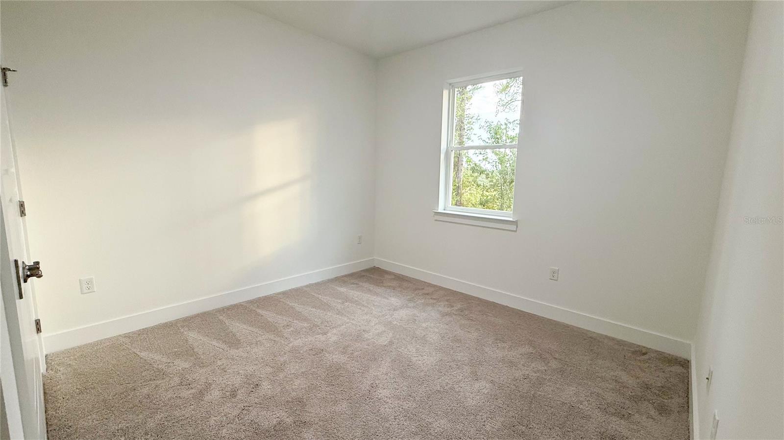Image 6 of 33 For 6756 Midland Drive