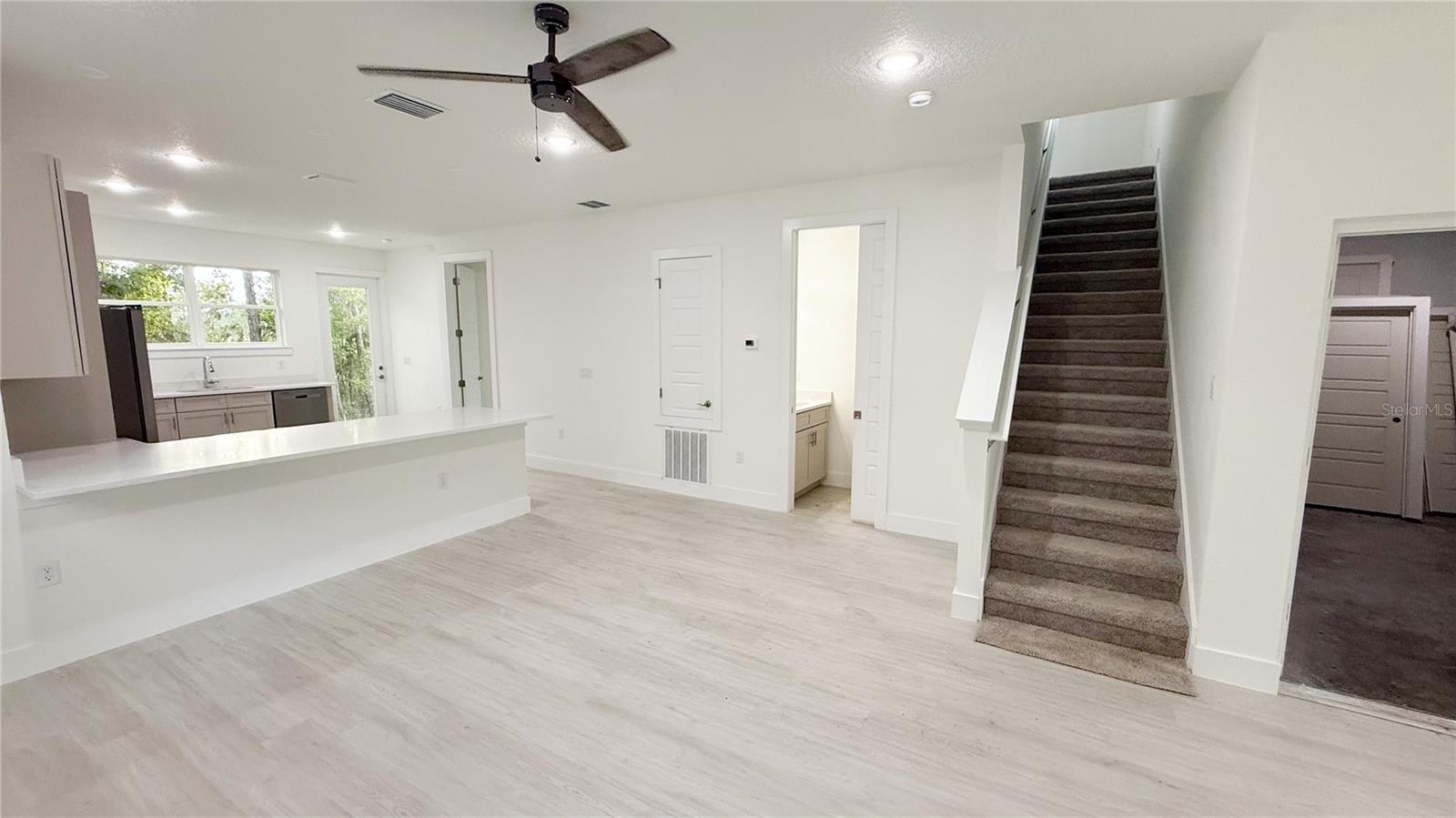 Image 9 of 33 For 6756 Midland Drive