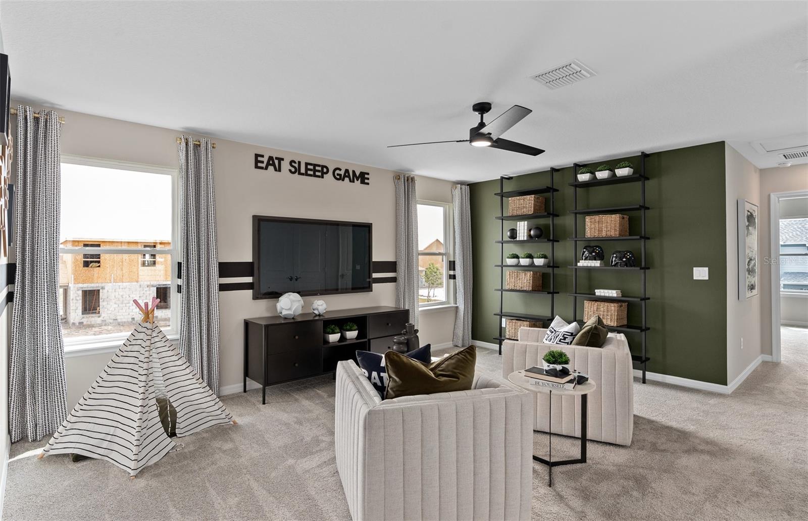 Image 14 of 28 For 5036 Holm Oak Drive