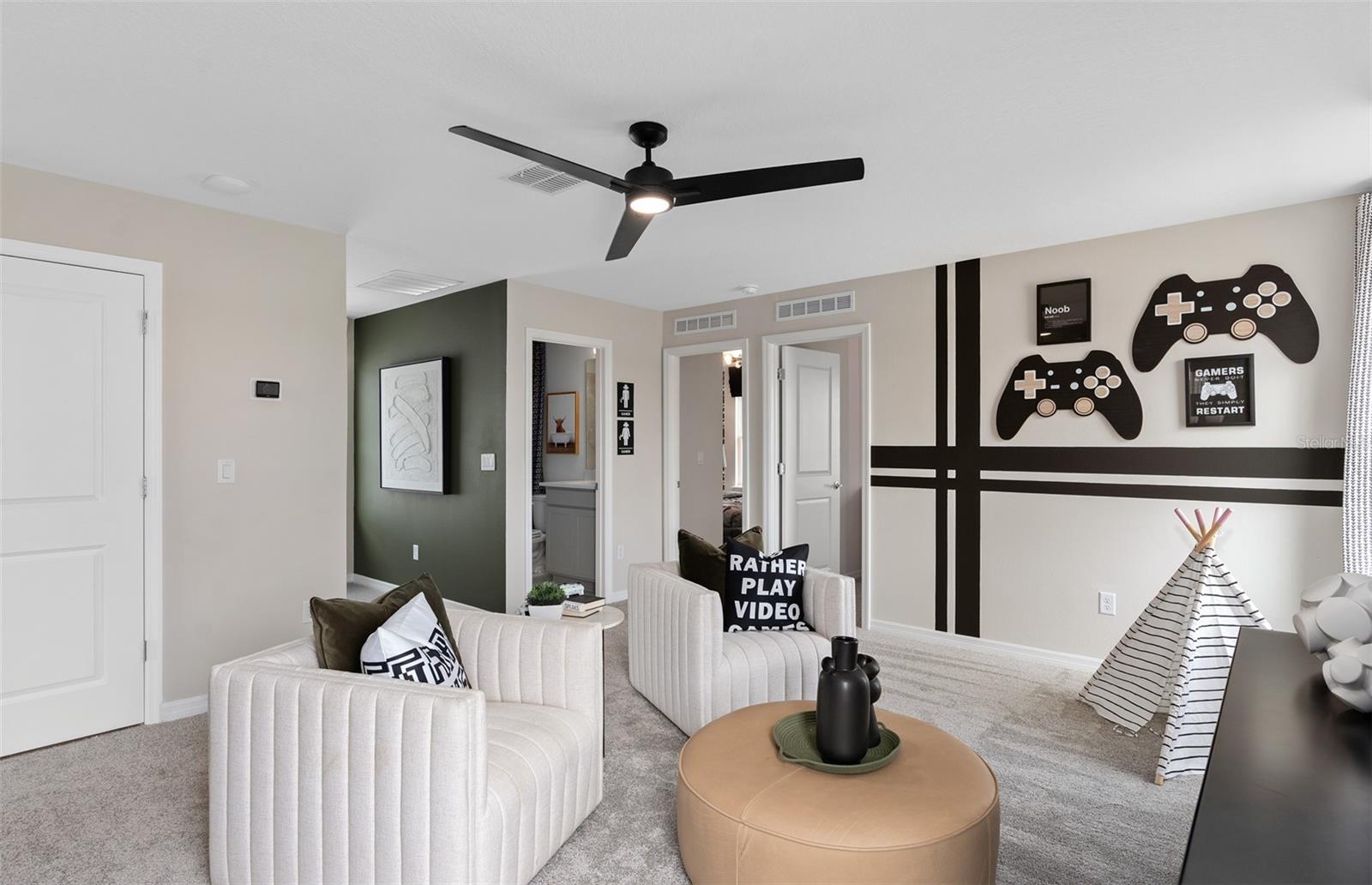 Image 16 of 28 For 5036 Holm Oak Drive