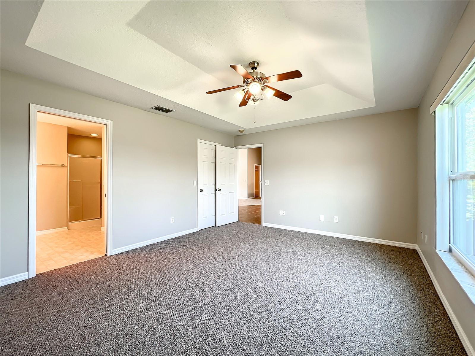 Image 19 of 30 For 1364 Hillview Drive