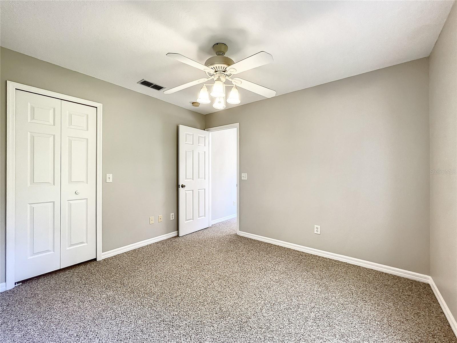 Image 26 of 30 For 1364 Hillview Drive