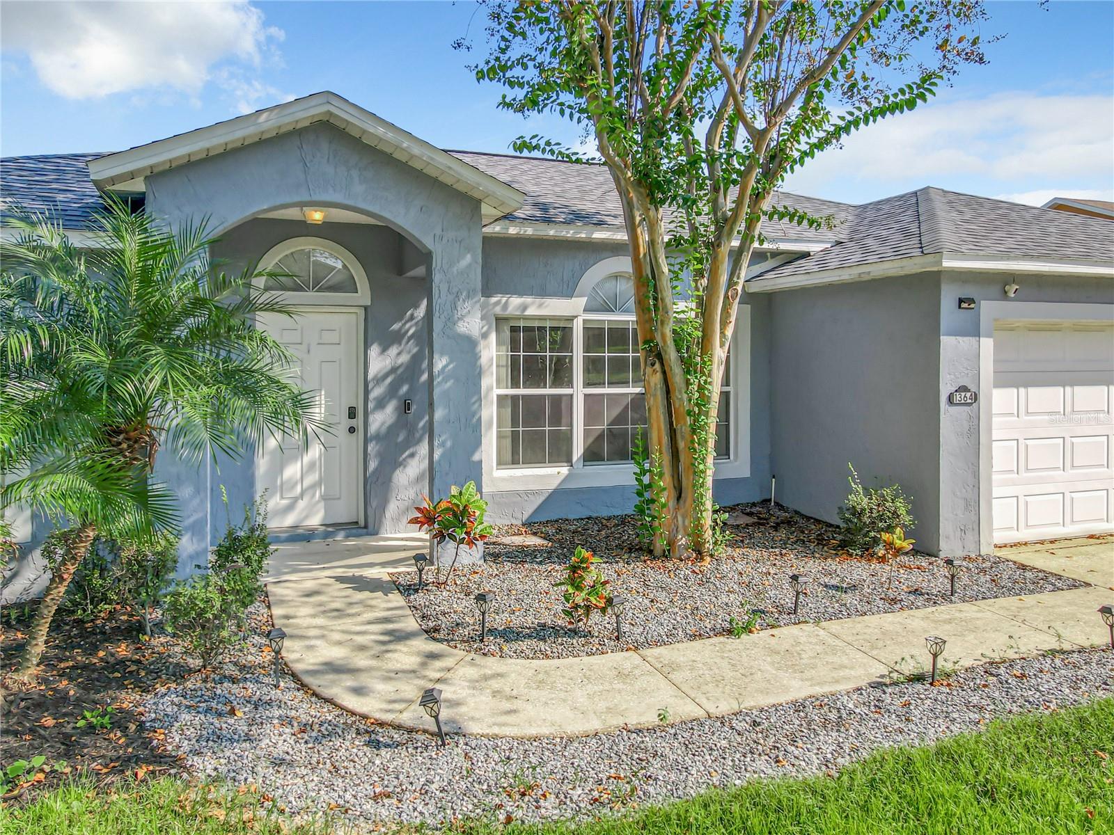 Image 3 of 30 For 1364 Hillview Drive