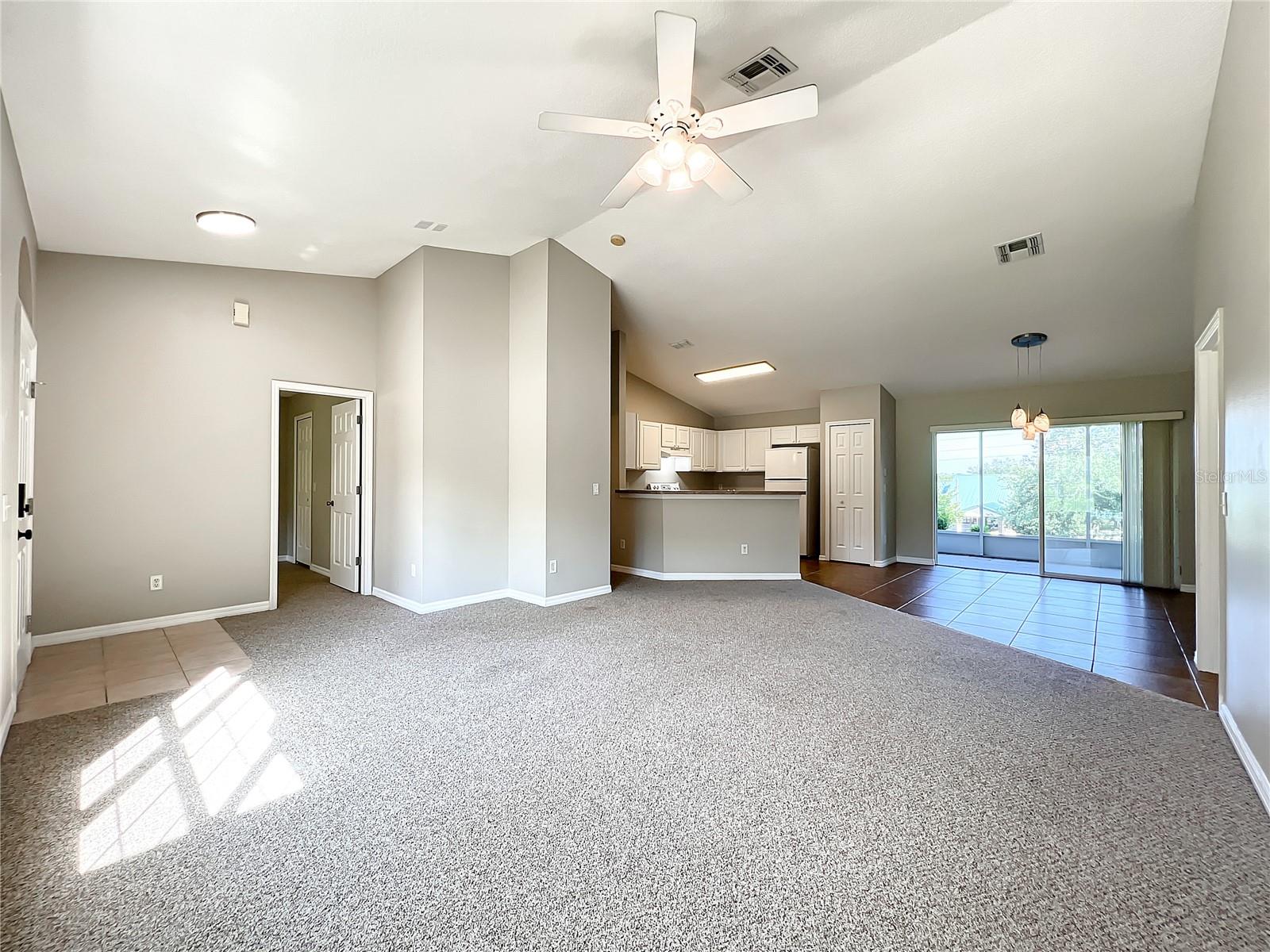 Image 5 of 30 For 1364 Hillview Drive