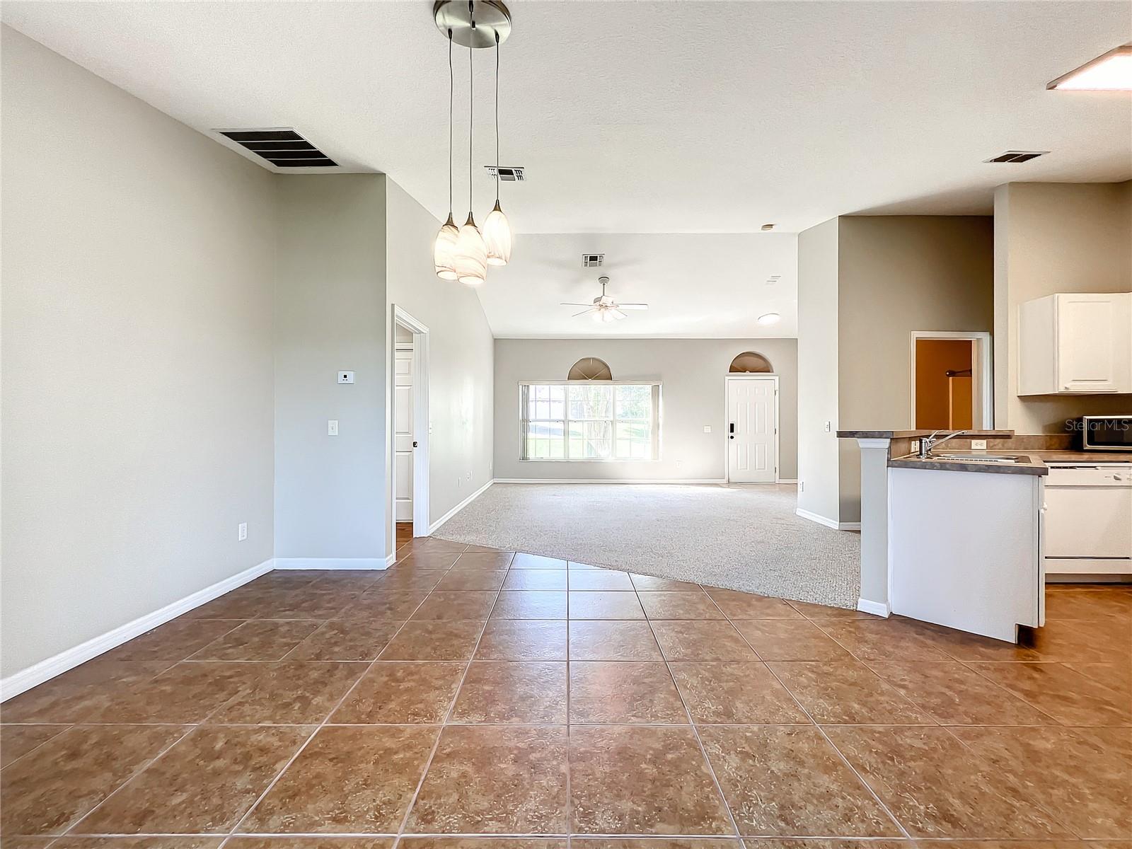Image 6 of 30 For 1364 Hillview Drive