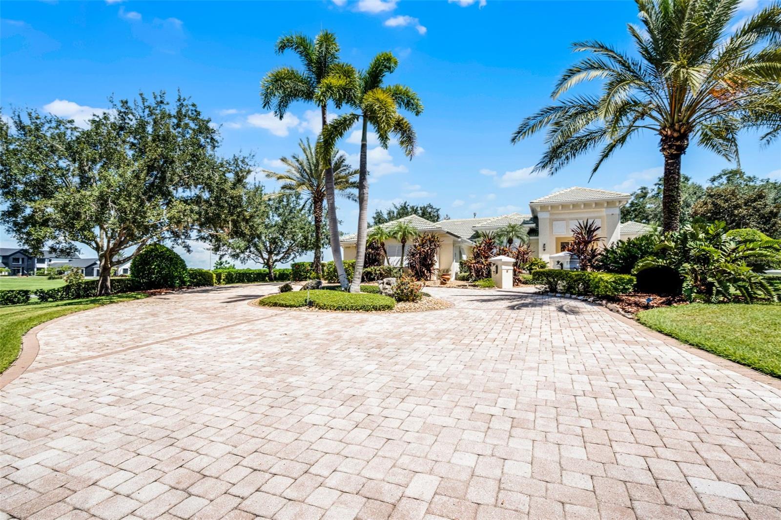 Image 3 of 79 For 1393 Grandview Boulevard