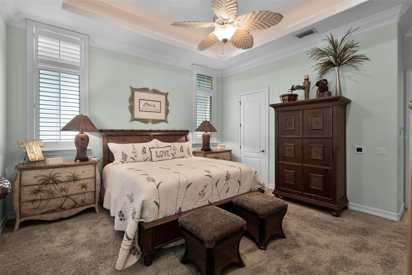 Image 31 of 79 For 1393 Grandview Boulevard