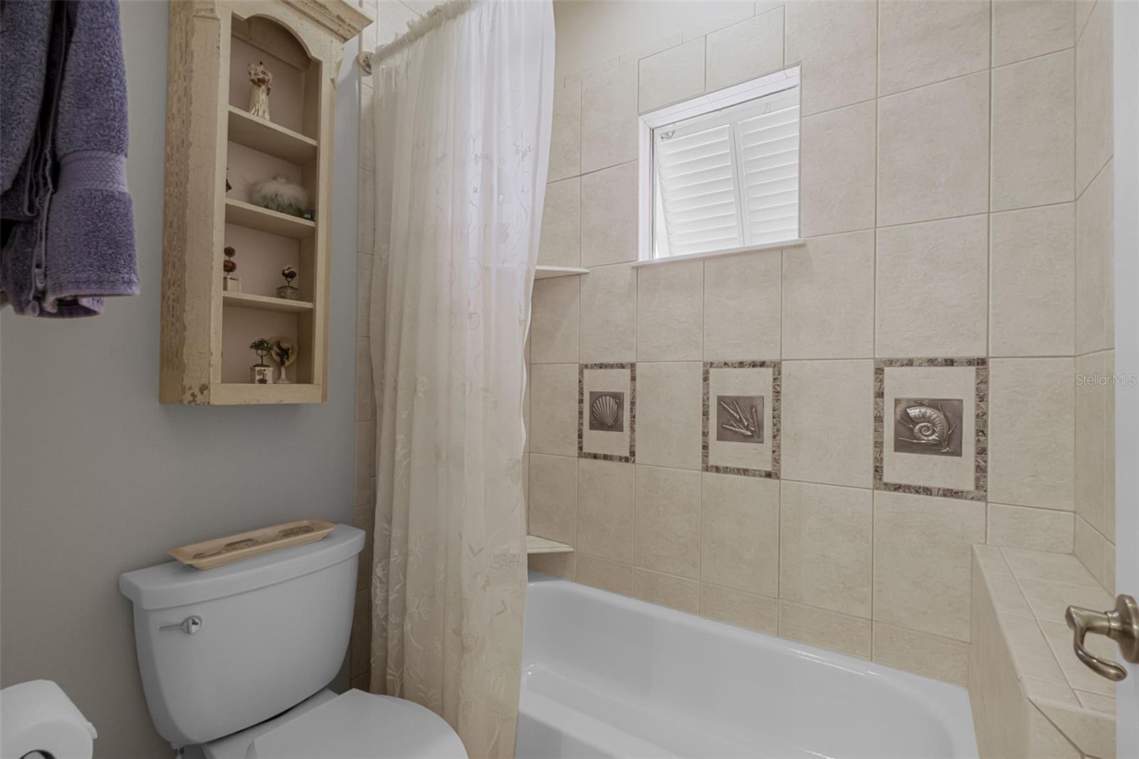 Image 42 of 79 For 1393 Grandview Boulevard