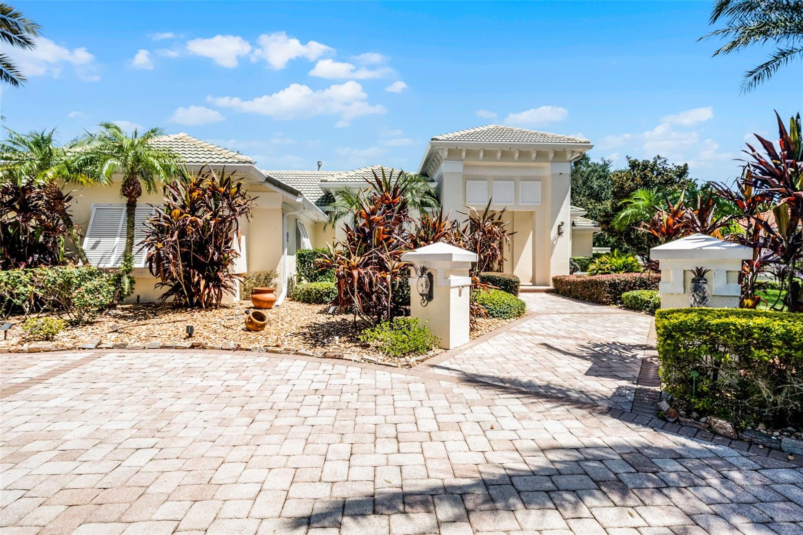 Image 5 of 79 For 1393 Grandview Boulevard