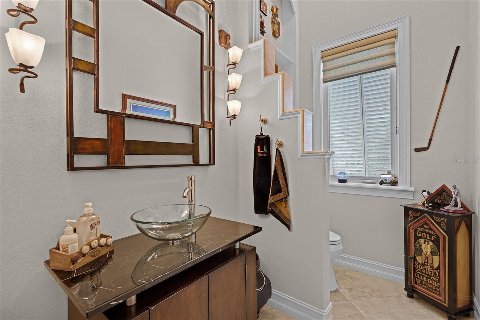 Image 50 of 79 For 1393 Grandview Boulevard
