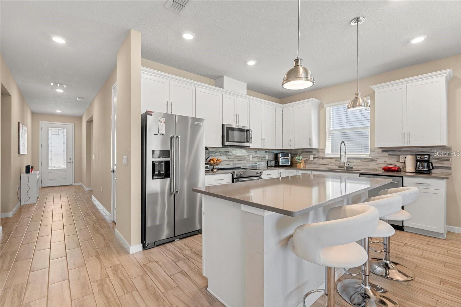 Image 10 of 28 For 5058 Sparkling Water Way