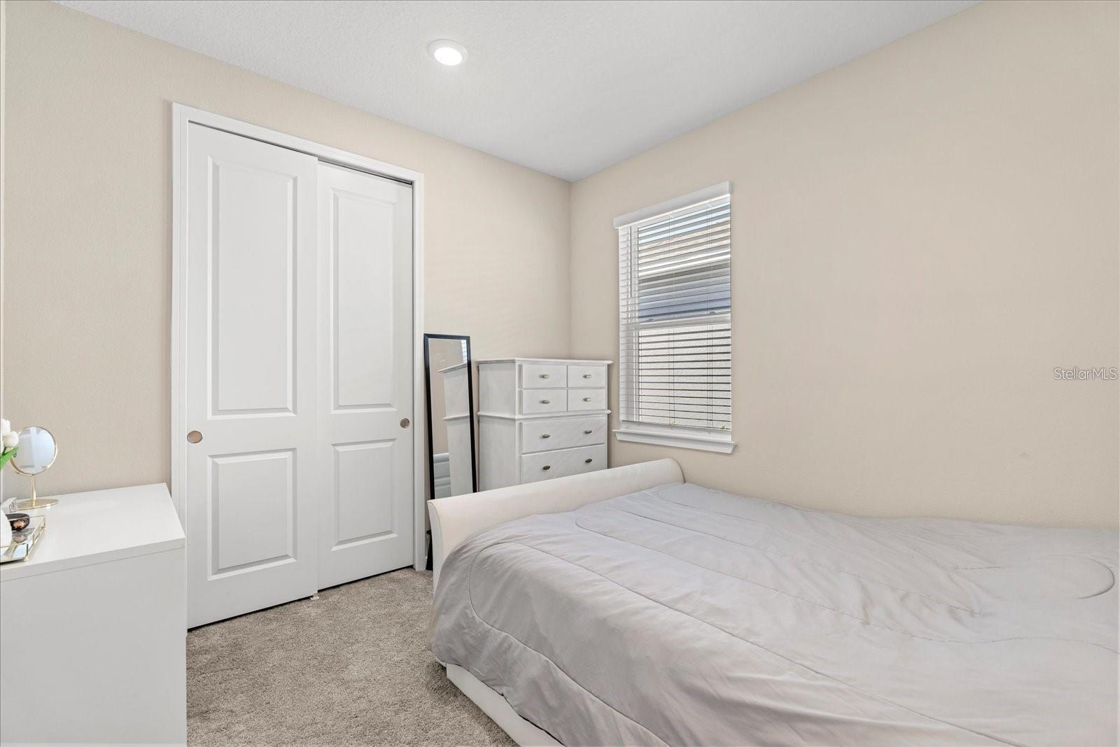 Image 16 of 28 For 5058 Sparkling Water Way