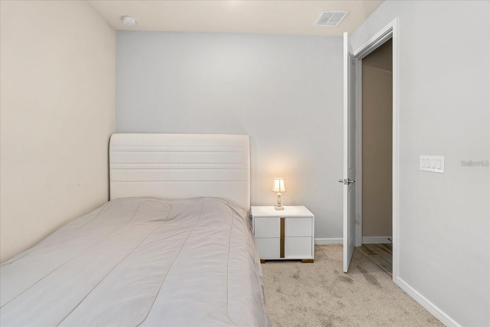 Image 17 of 28 For 5058 Sparkling Water Way