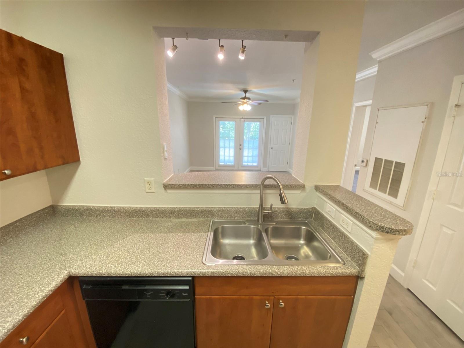 Image 10 of 23 For 304 South Street 2023
