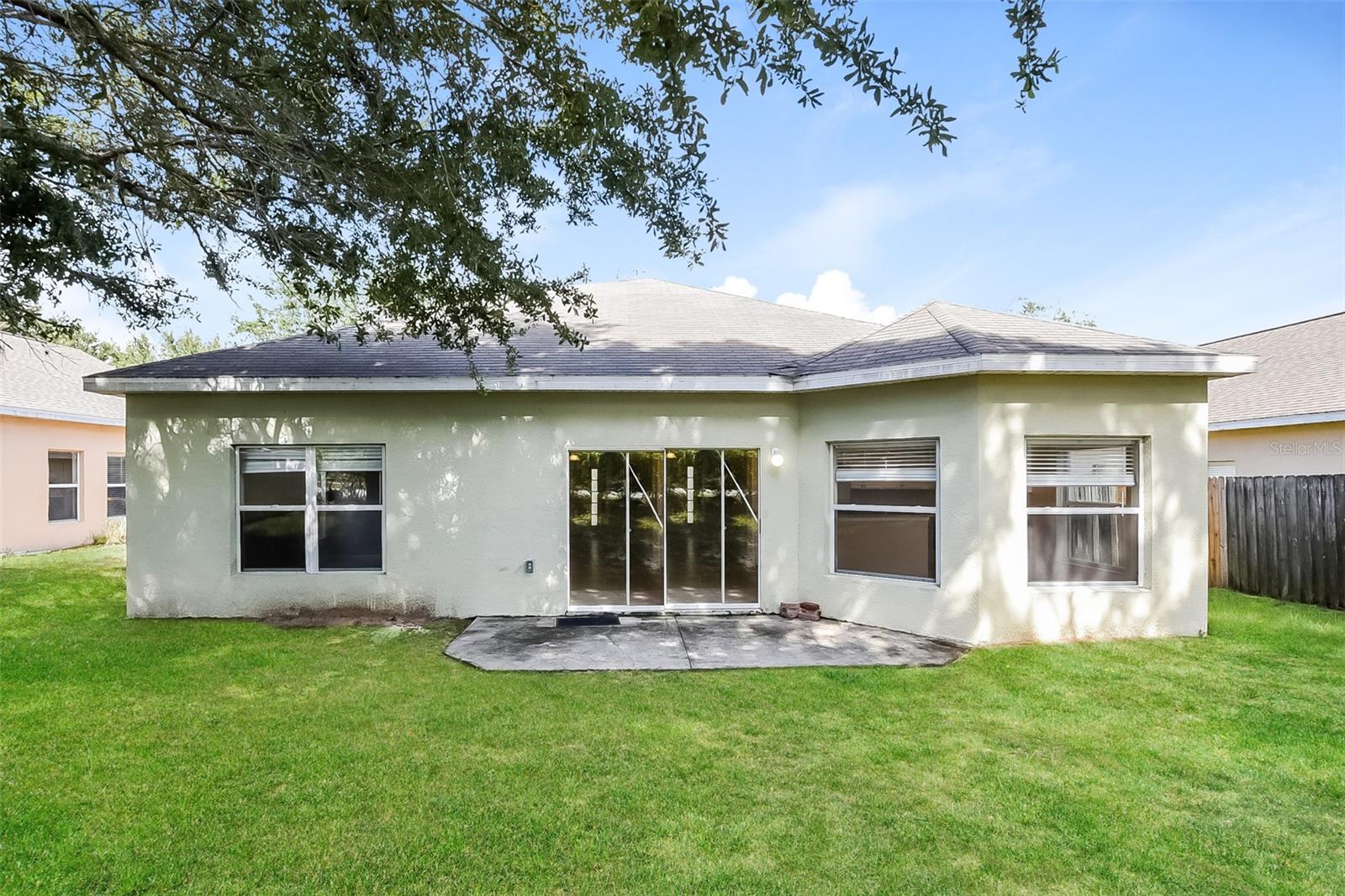 Image 16 of 21 For 1238 Longville Circle