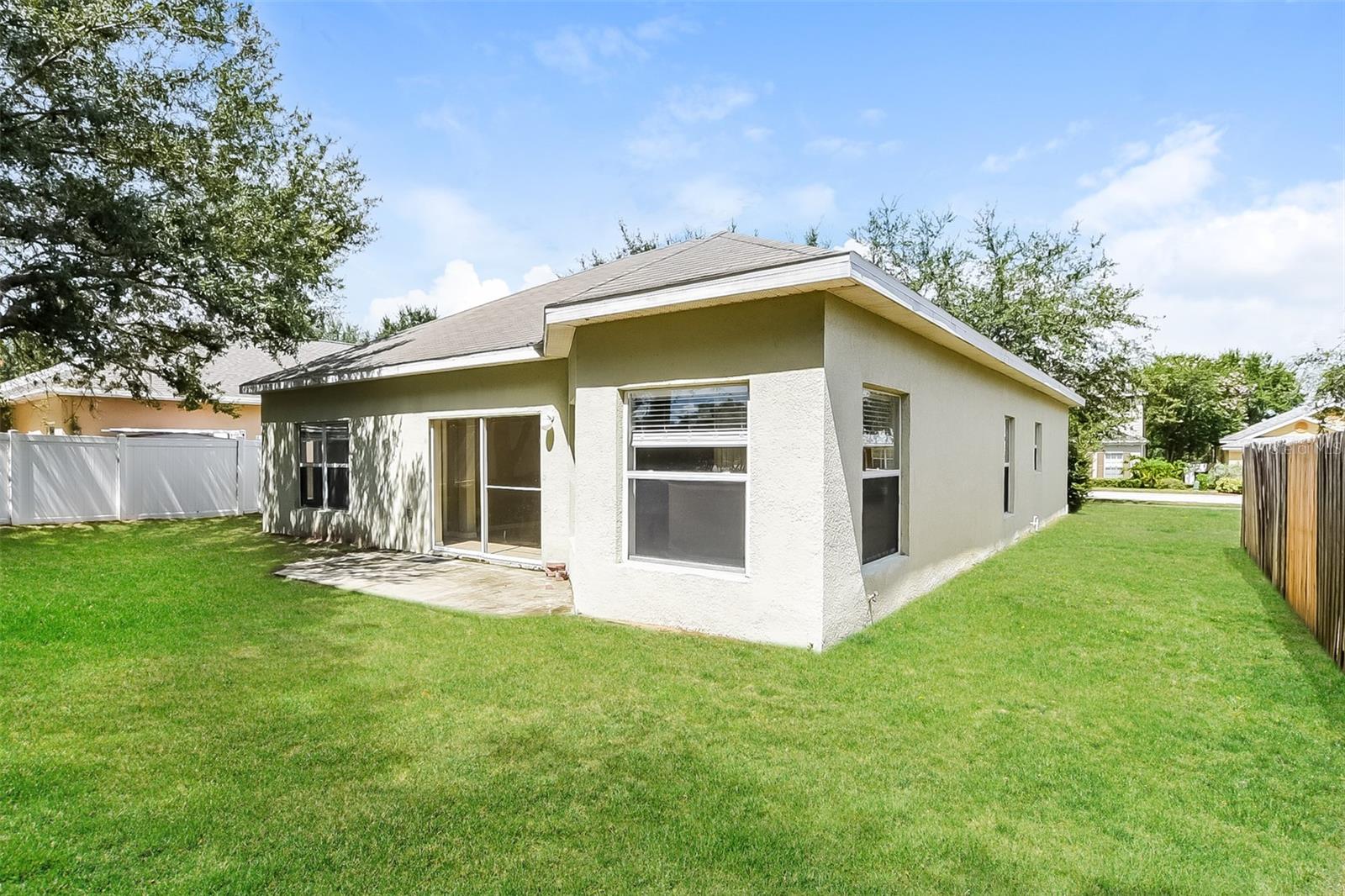 Image 17 of 21 For 1238 Longville Circle