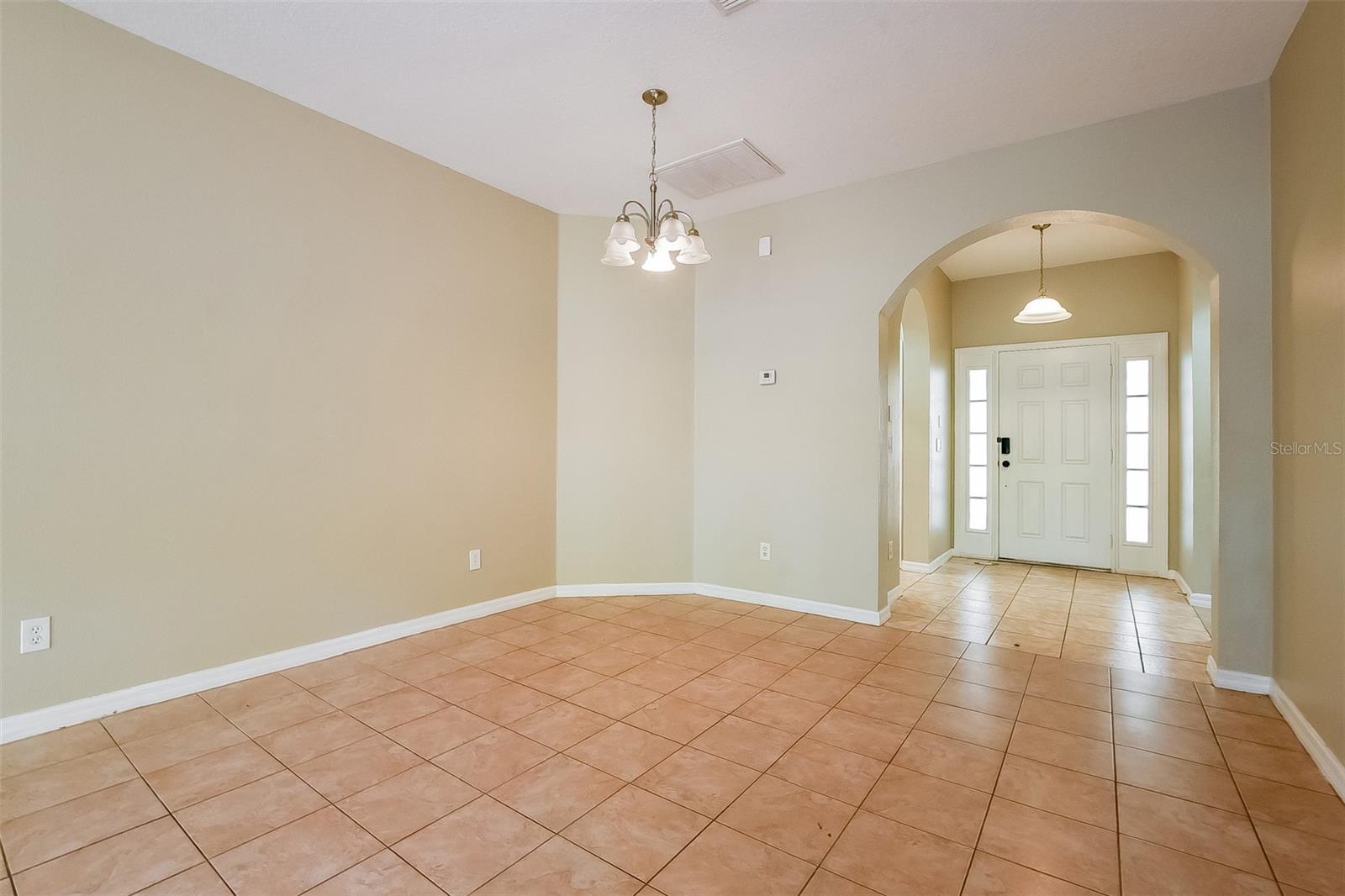Image 3 of 21 For 1238 Longville Circle
