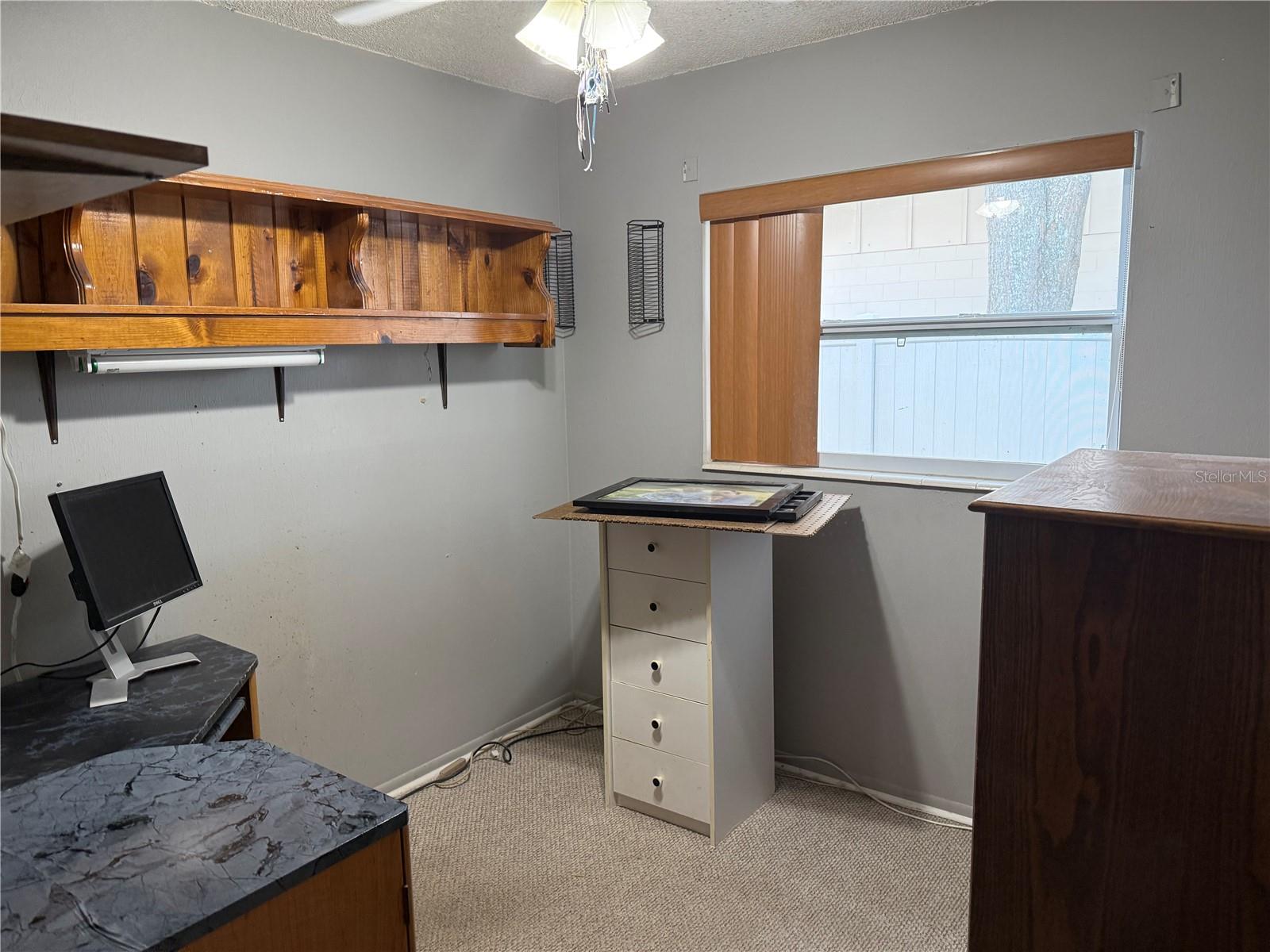 Image 12 of 22 For 146 Exeter Avenue