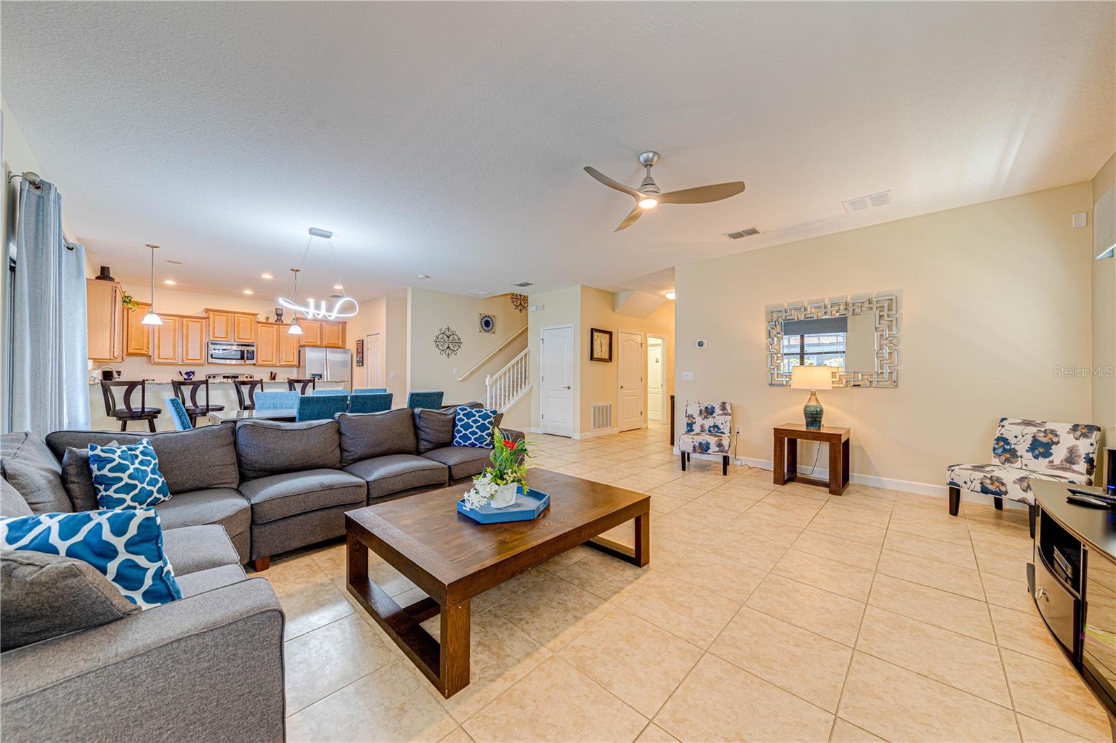 Image 11 of 92 For 1431 Moon Valley Drive