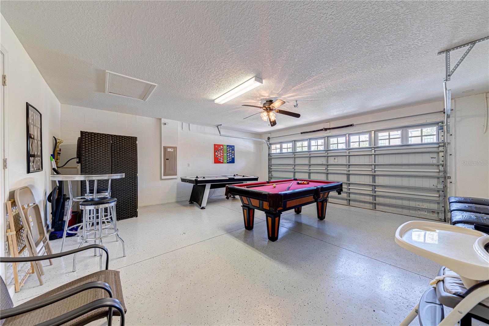 Image 19 of 92 For 1431 Moon Valley Drive