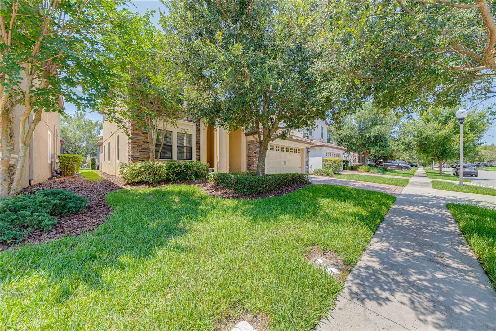 Image 2 of 92 For 1431 Moon Valley Drive