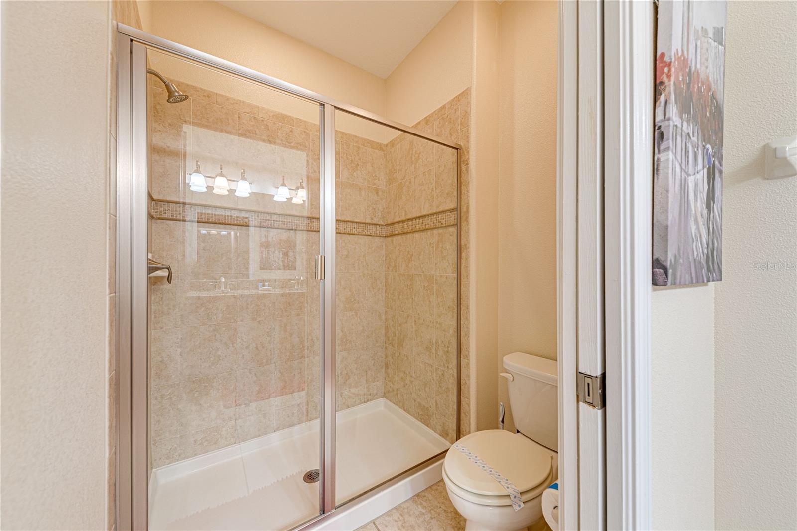 Image 25 of 92 For 1431 Moon Valley Drive