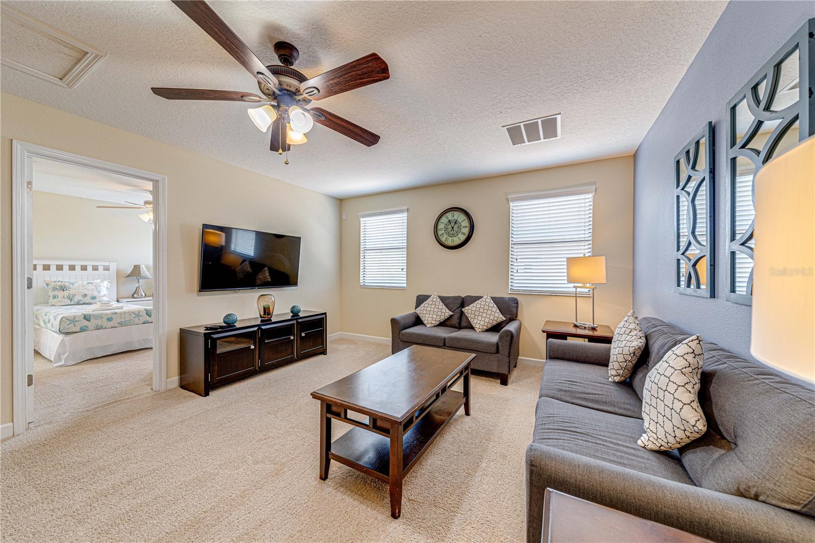 Image 39 of 92 For 1431 Moon Valley Drive