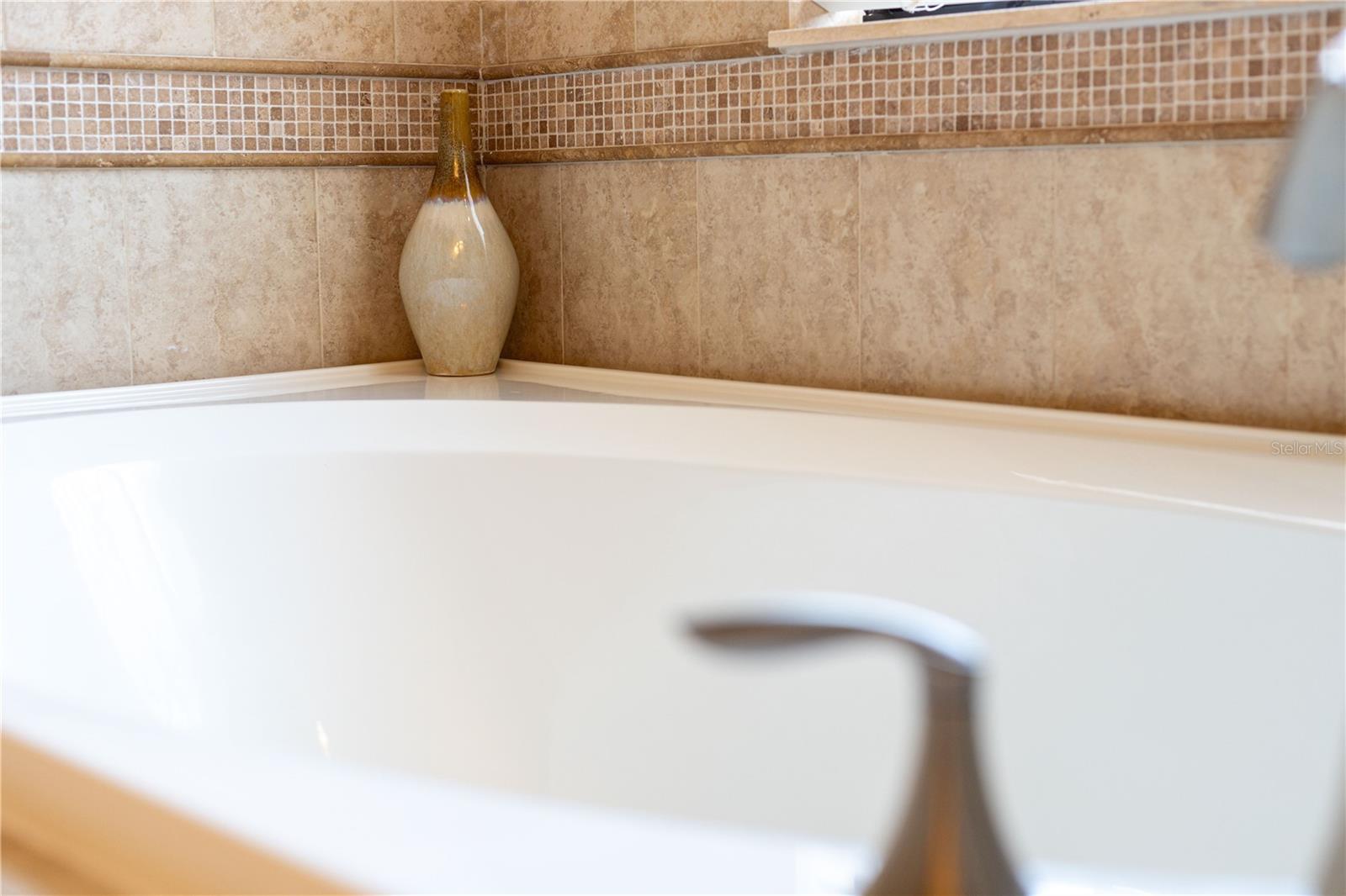 Image 64 of 92 For 1431 Moon Valley Drive