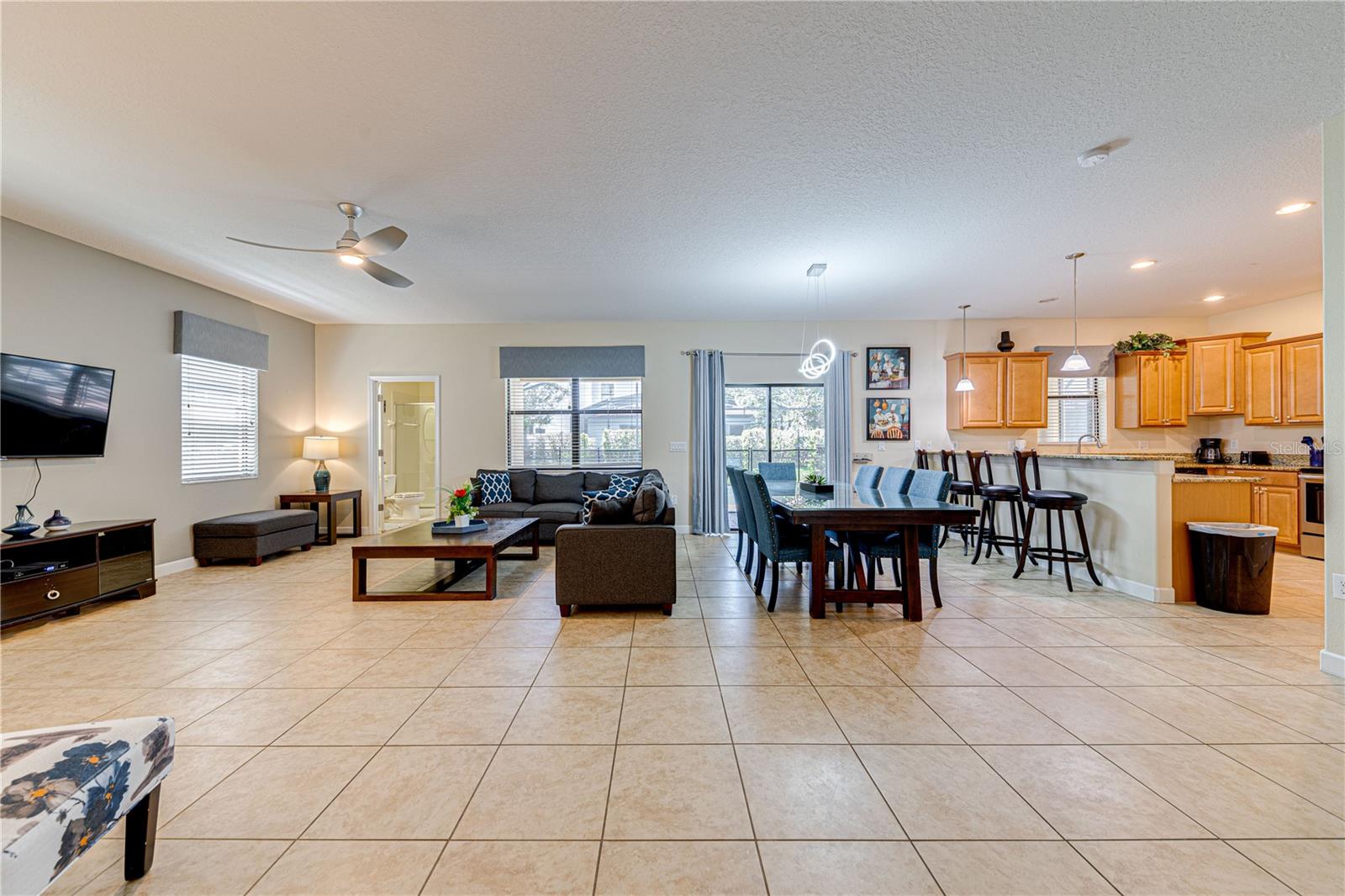 Image 7 of 92 For 1431 Moon Valley Drive