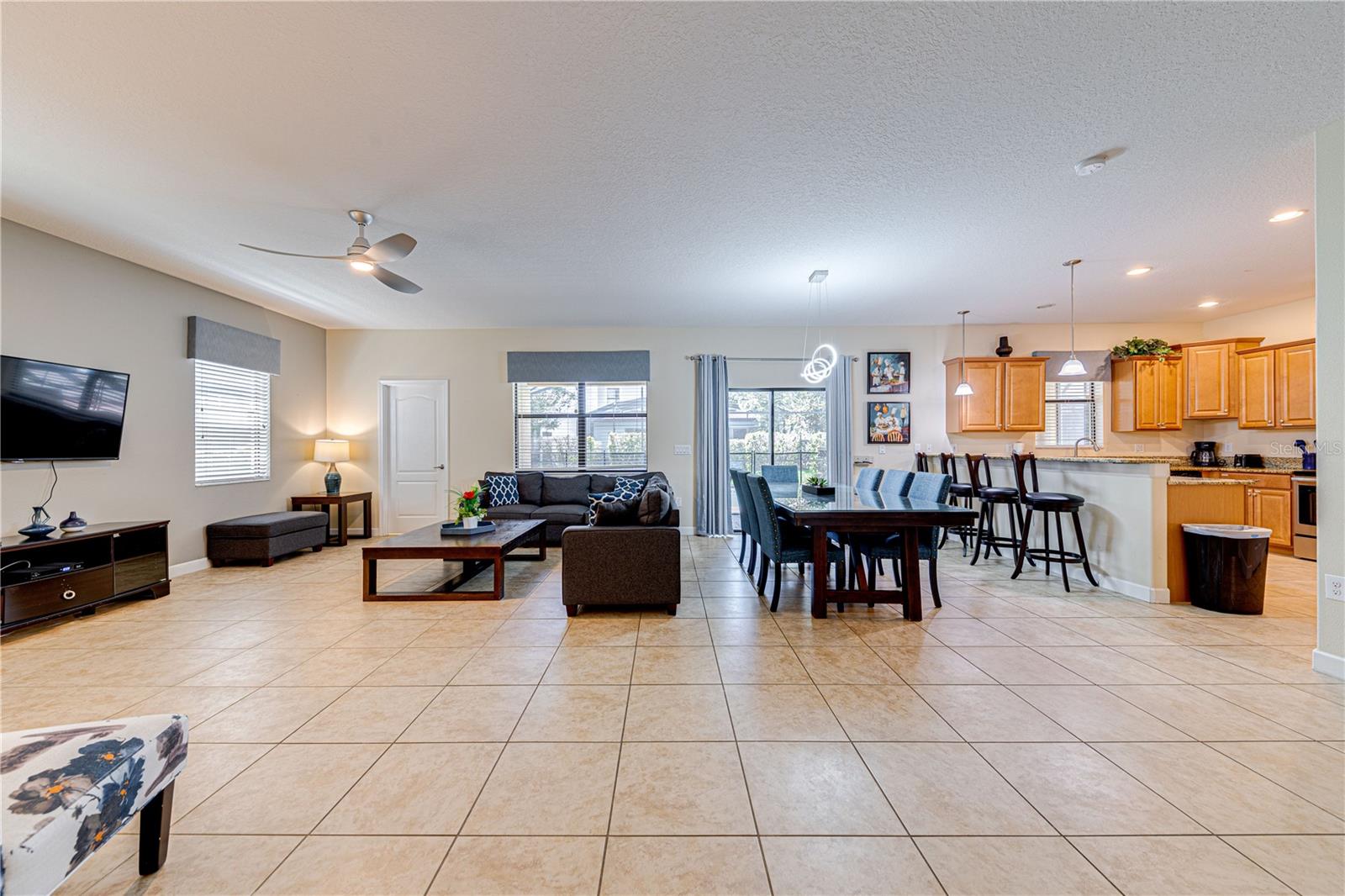 Image 8 of 92 For 1431 Moon Valley Drive