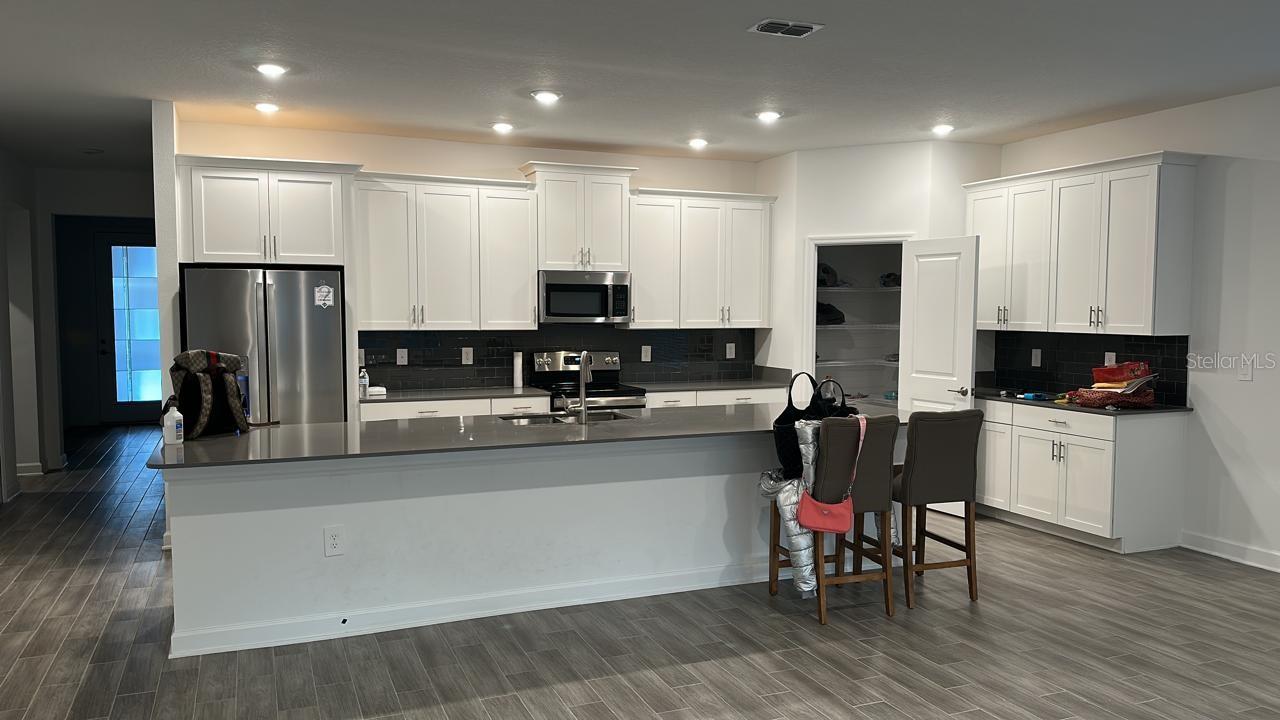 Image 14 of 18 For 11132 Lore Way