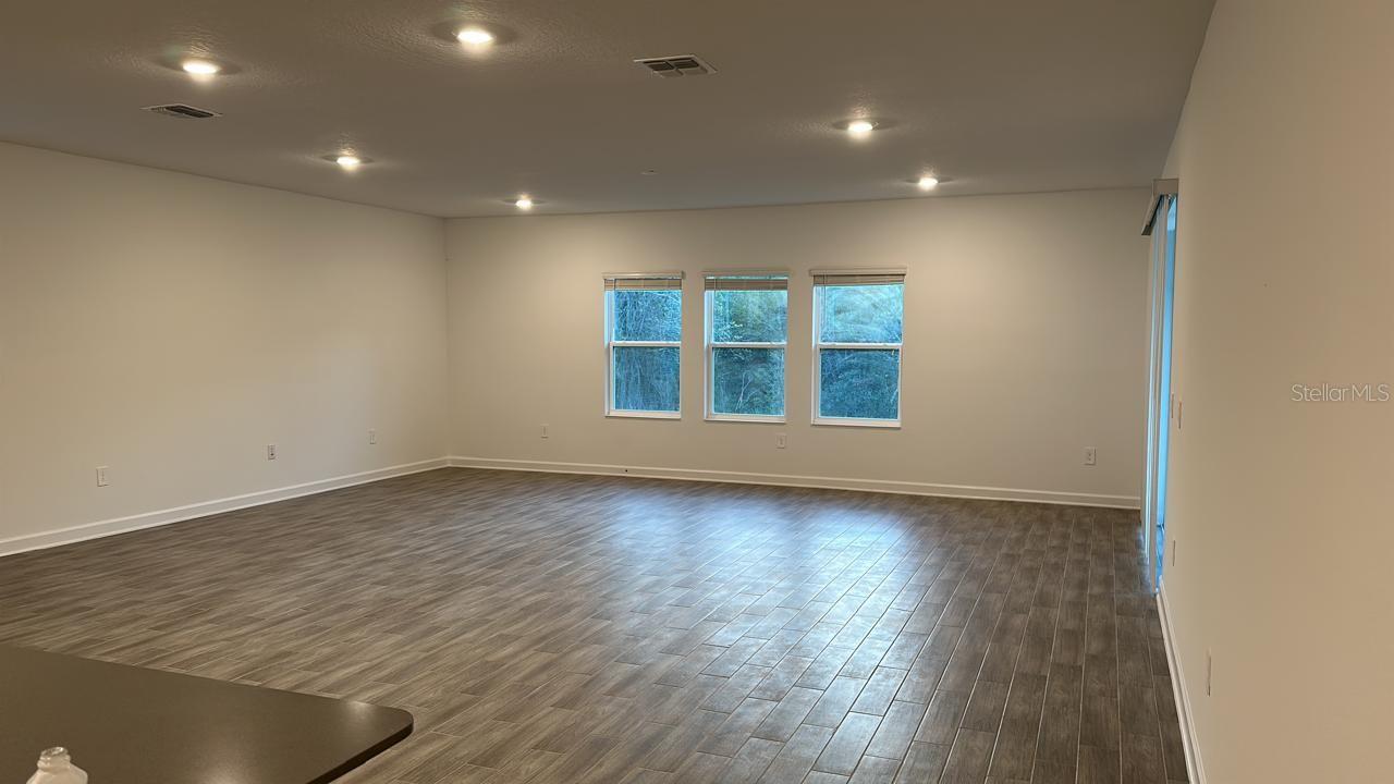 Image 15 of 18 For 11132 Lore Way