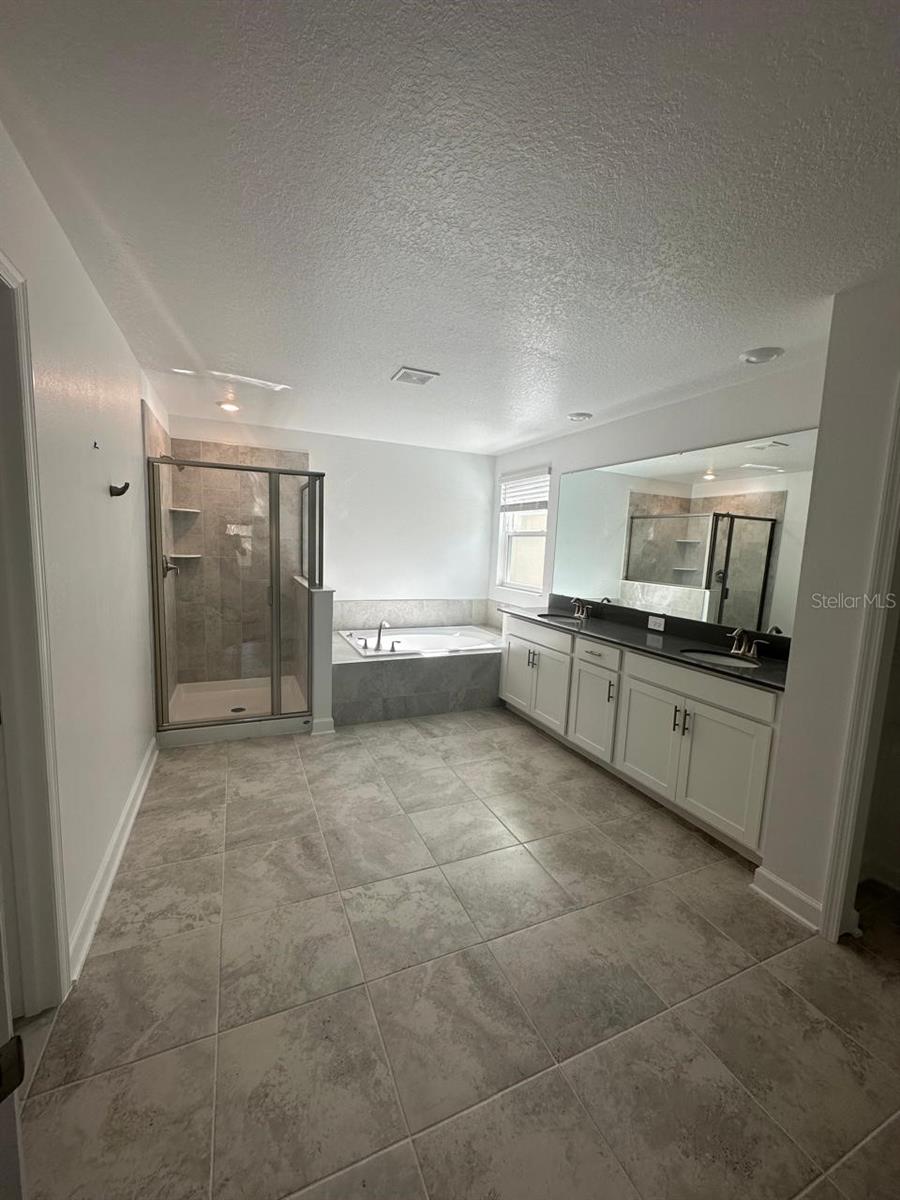 Image 8 of 18 For 11132 Lore Way
