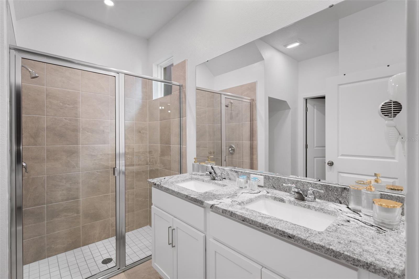 Image 14 of 41 For 2358 Zaballina Place