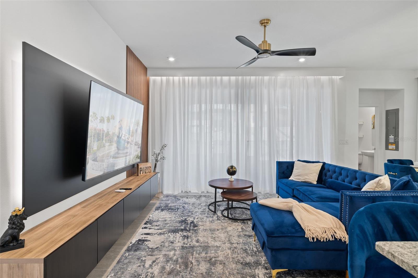 Image 17 of 41 For 2358 Zaballina Place