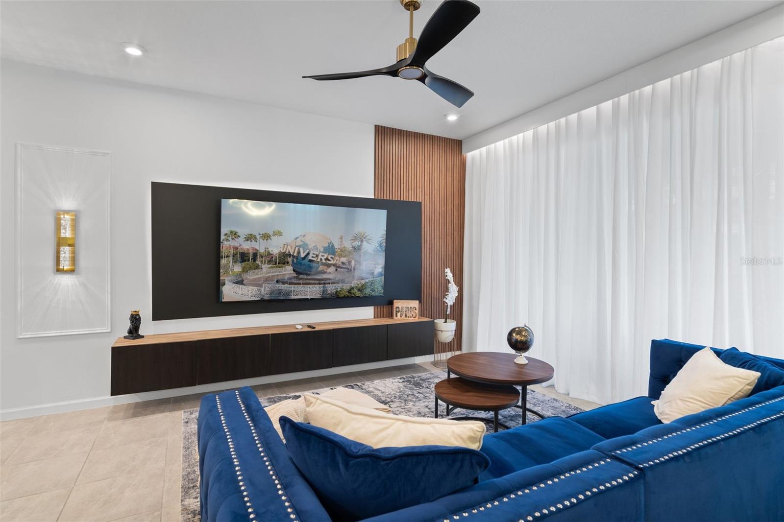 Image 21 of 41 For 2358 Zaballina Place