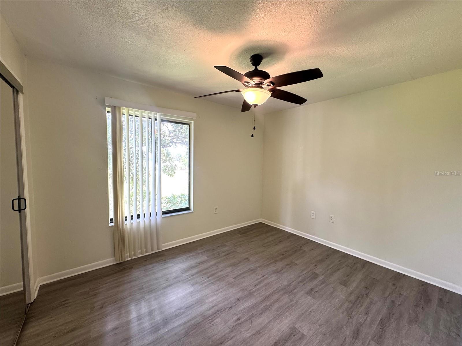 Image 11 of 24 For 5845 La Costa Drive S