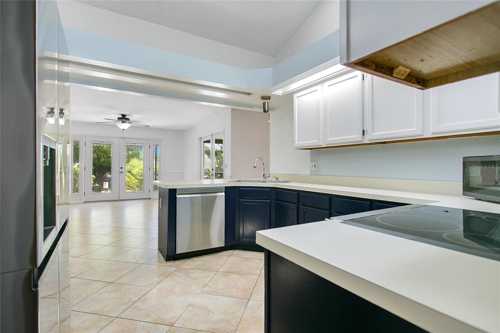 Image 14 of 36 For 3063 Riviera Bay Court